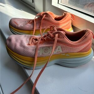 Hoka Bondi 8